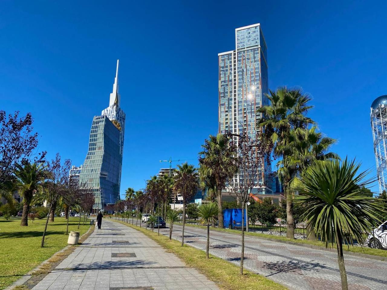 Apartments With Sea And Mountain Views, Portа Batumi Tower Exterior foto