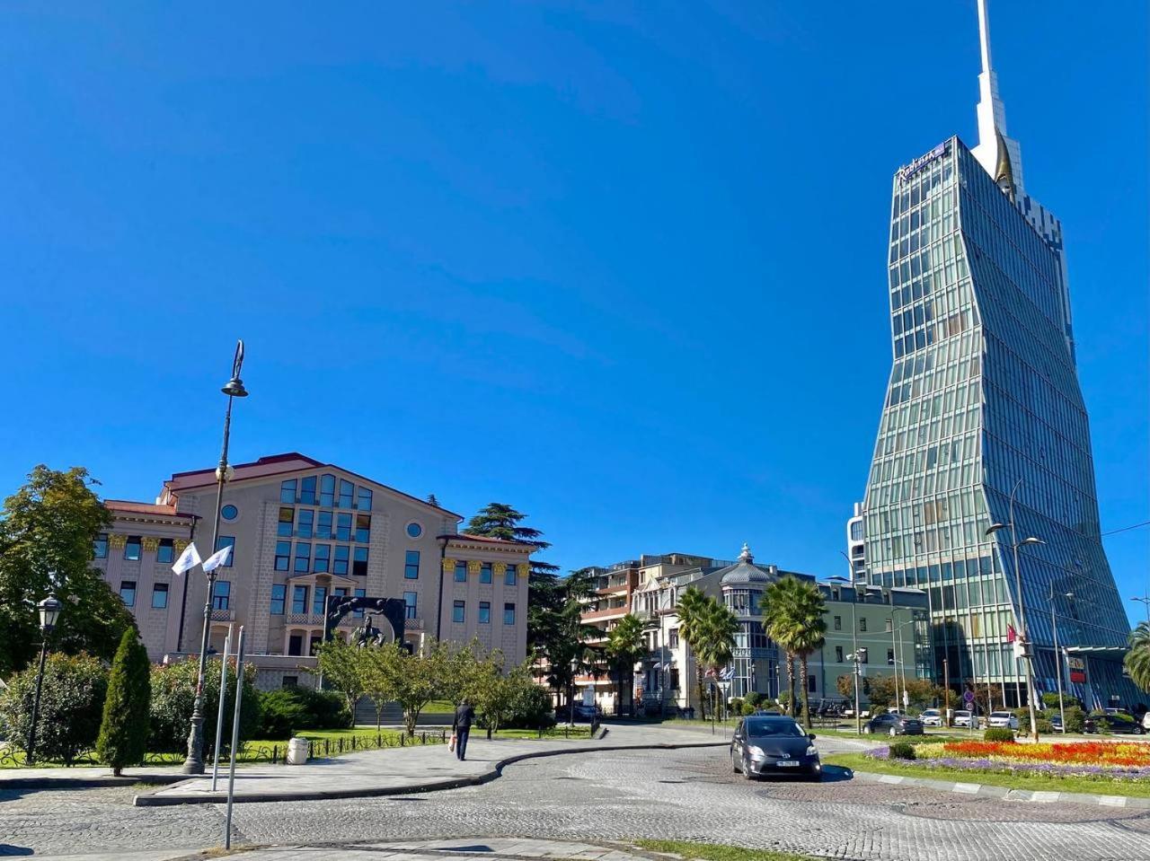 Apartments With Sea And Mountain Views, Portа Batumi Tower Exterior foto